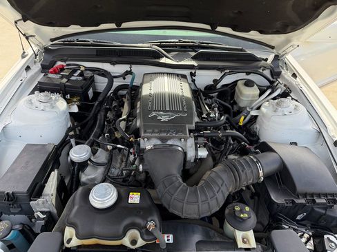 Used 2007 Ford Mustang GT RWD image 13