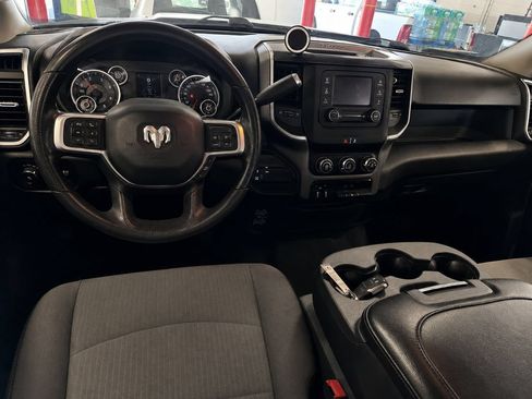 Used 2020 RAM 2500 Big Horn AWD/4WD image 9