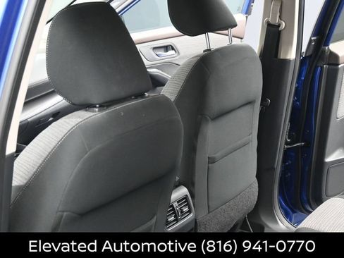 Used 2021 Nissan Rogue SV AWD/4WD image 17