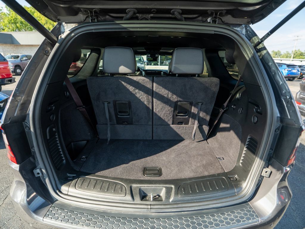 Used 2025 Dodge Durango R/T AWD/4WD image 9