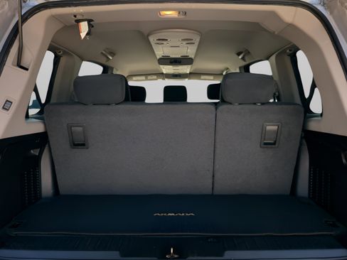 Used 2015 Nissan Armada SV w/ SV Driver Package image 36