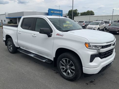 New 2026 Chevrolet Silverado 1500 RST w/ Z71 Off-Road Package AWD/4WD image 2