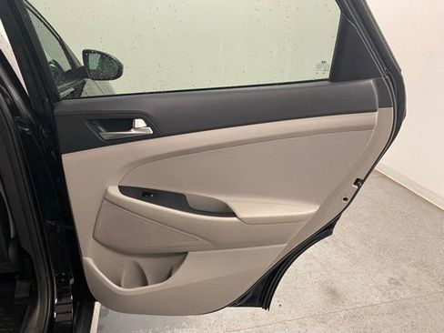 Used 2020 Hyundai Tucson SEL w/ Cargo Package image 25