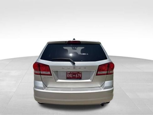 Used 2012 Dodge Journey SE FWD image 4