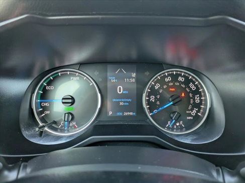 Used 2020 Toyota RAV4 LE image 12