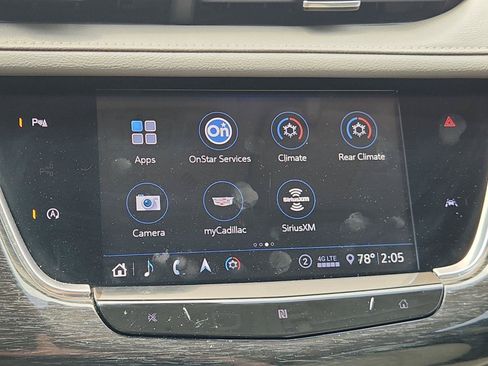 Used 2020 Cadillac XT6 Premium Luxury AWD/4WD image 26