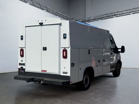 Used 2022 Ford Transit 350 w/ Interior Upgrade Package RWD image 4