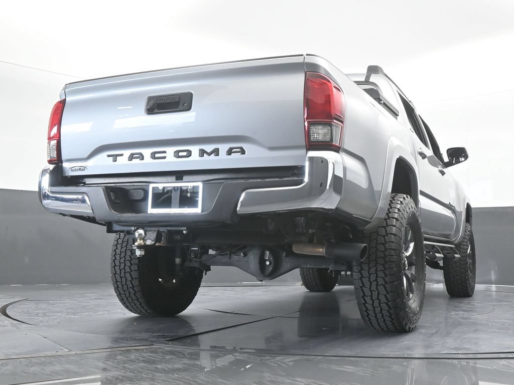 Used 2021 Toyota Tacoma SR5 w/ SR5 Appearance Package (SM) RWD image 59