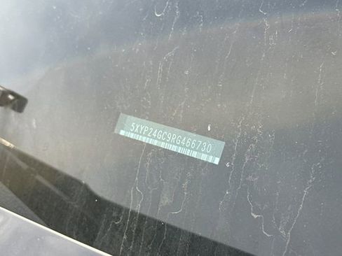 Used 2024 Kia Telluride LX image 8