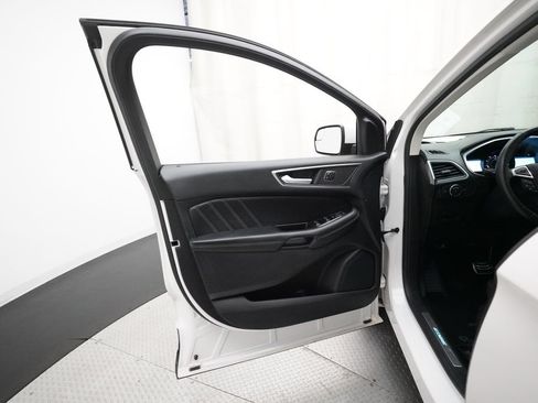 Used 2015 Ford Edge Sport AWD/4WD image 29