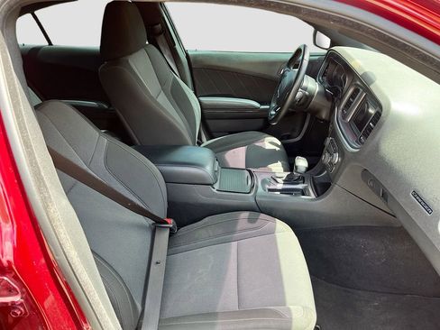 Used 2022 Dodge Charger SXT w/ Blacktop Package image 28