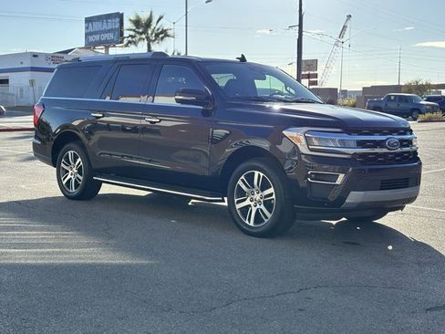 Used 2022 Ford Expedition Max Limited image 4