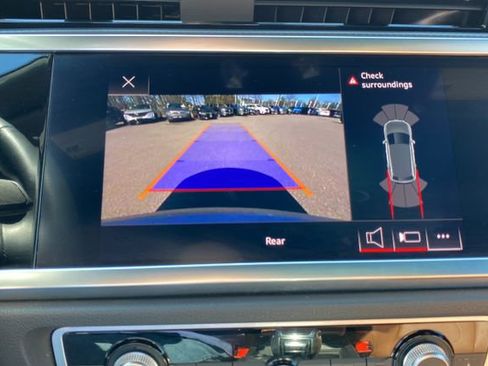 Used 2022 Audi Q3 2.0T Premium w/ Convenience Package image 14