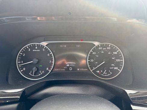 Used 2023 Nissan Pathfinder SL image 34