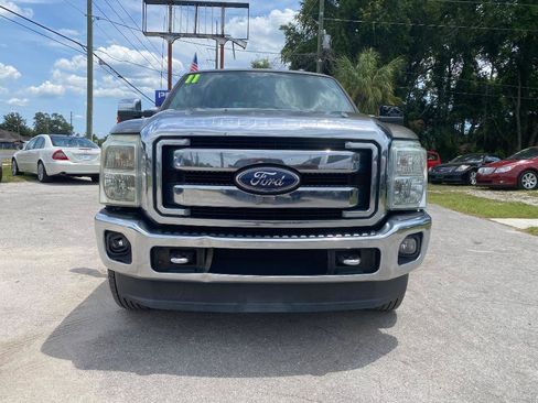 Used 2011 Ford F250 XLT w/ XLT Premium Pkg AWD/4WD image 4