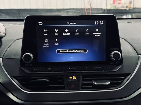 Used 2023 Nissan Altima 2.5 SR image 31