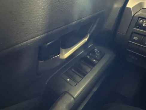 Used 2024 Toyota Tacoma TRD Off-Road AWD/4WD image 23