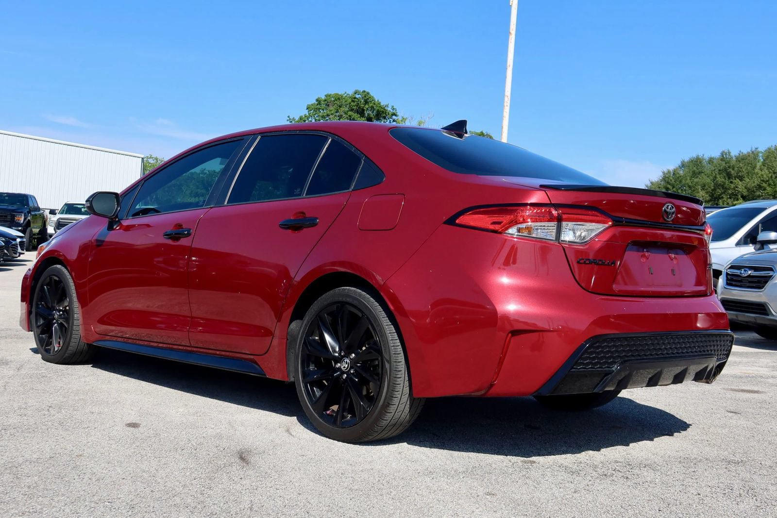 Used 2022 Toyota Corolla SE FWD image 7