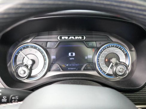 Used 2019 RAM 1500 Limited AWD/4WD image 12