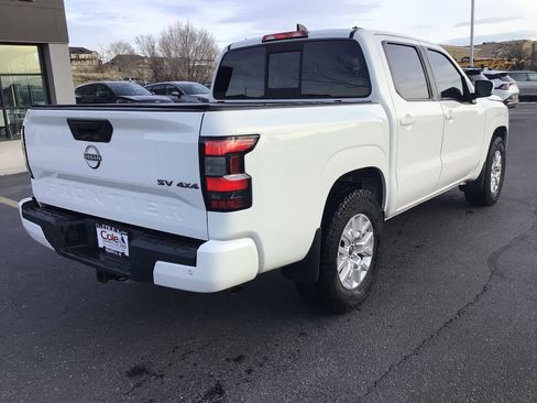 Used 2022 Nissan Frontier SV image 4