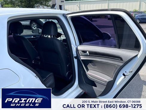 Used 2015 Volkswagen GTI SE w/ Lighting Package (SEL) FWD image 14
