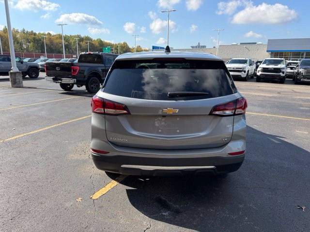 Used 2024 Chevrolet Equinox LT FWD image 5