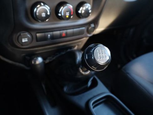 Used 2016 Jeep Wrangler Unlimited Sport image 19