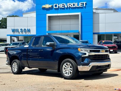 Used 2023 Chevrolet Silverado 1500 LT w/ Convenience Package II