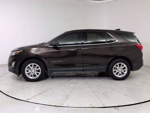 Used 2020 Chevrolet Equinox LT image 3