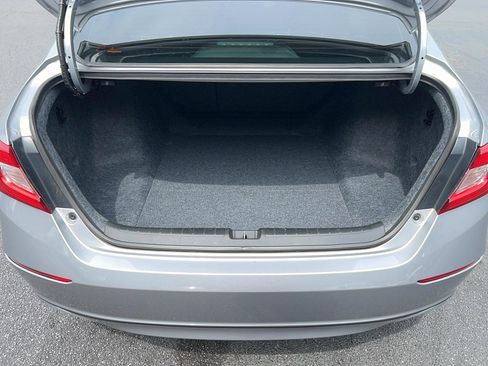 Used 2021 Honda Accord EX image 30