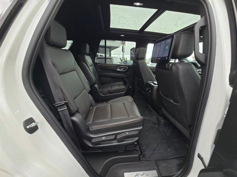 Used 2021 Chevrolet Tahoe High Country image 14