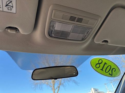 Used 2018 Honda HR-V LX image 29