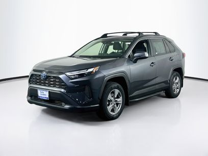 Used 2022 Toyota RAV4 XLE w/ Convenience Package