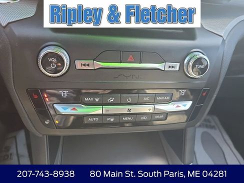 Used 2020 Ford Explorer XLT w/ Equipment Group 202A AWD/4WD image 22