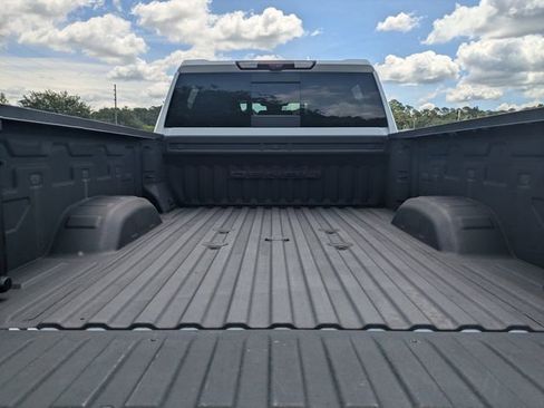 Used 2024 GMC Sierra 2500 Denali Ultimate AWD/4WD image 15