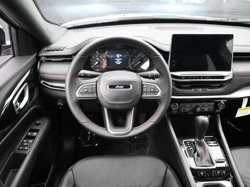New 2026 Jeep Compass Trailhawk AWD/4WD image 23