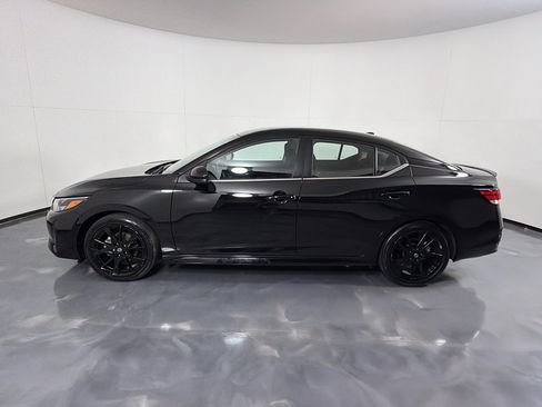 Used 2025 Nissan Sentra SR w/ Midnight Edition FWD image 8