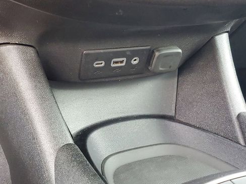 Used 2024 Chevrolet Malibu RS FWD image 18