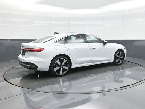 Used 2025 Audi A5 2.0T Premium Plus w/ Premium Plus AWD/4WD image 7