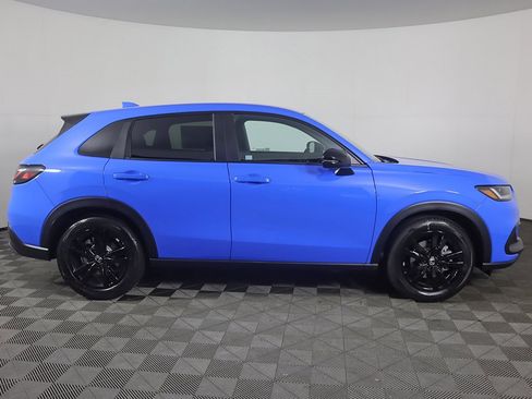 New 2026 Honda HR-V Sport image 9