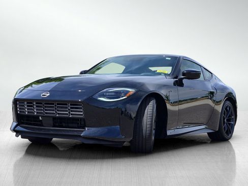 Used 2024 Nissan Z Performance w/ Floor Mat Package RWD image 11