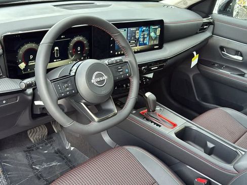 New 2026 Nissan Kicks SR w/ SR Premium Package image 16