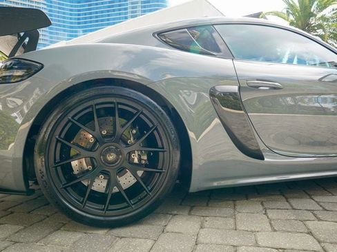 Used 2024 Porsche 718 Cayman GT4 RS image 60