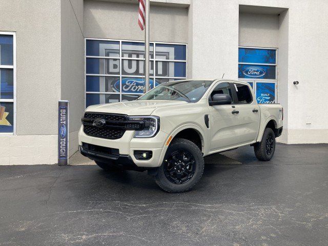 New 2026 Ford Ranger XLT w/ Equipment Group 301A High AWD/4WD image 2