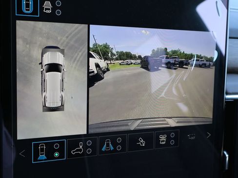 Certified 2026 GMC Yukon Denali Ultimate w/ LPO, Illumination Package image 17