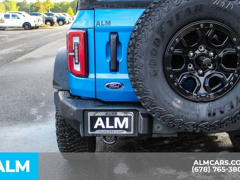 Used 2024 Ford Bronco Wildtrak image 13