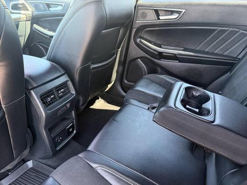 Used 2021 Ford Edge ST w/ Equipment Group 401A AWD/4WD image 17