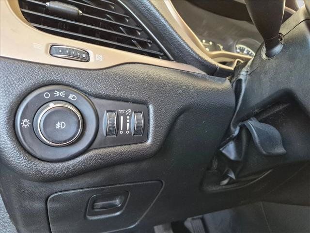 Used 2014 Jeep Cherokee Latitude FWD image 13