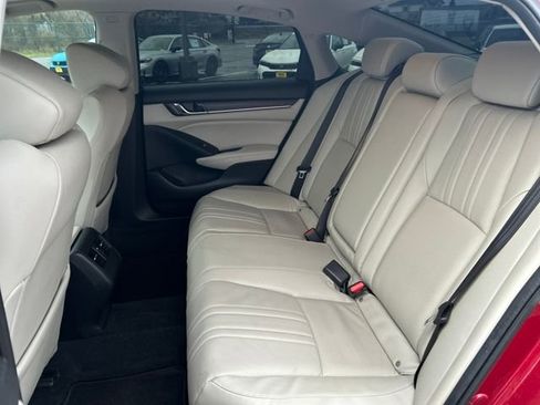 Used 2018 Honda Accord EX-L image 16