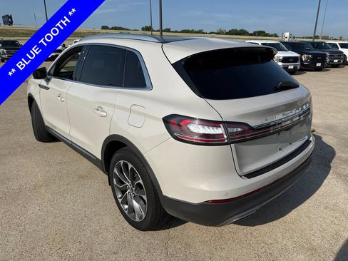 Used 2022 Lincoln Nautilus Reserve AWD/4WD image 8